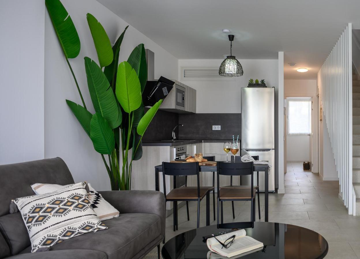 Pachamama House-Near The Beach, Fast Wifi, Air-Con And Sat Tv Плайя-Бланка Екстер'єр фото